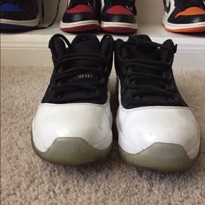 Air Jordan 11 Tuxedo Reverse Concord Size 10